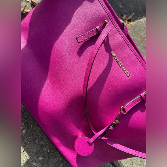 Fuchsia Michael Kors - Picture 3 of 5